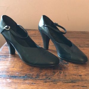 3” Character Shoes for performing